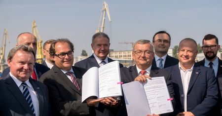 "Money. To się liczy". Rząd chce budować nowe porty