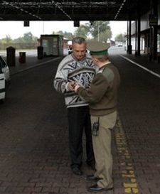 Białoruś chroni granice przed ptasią grypą