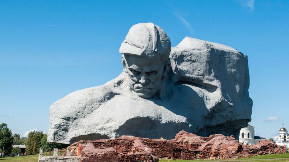 Na mocy nowego dekretu istniejące wcześniej dwie strefy bezwizowe – wokół Grodna i wokół Brześcia – zostały połączone w strefę "Brześć-Grodno"