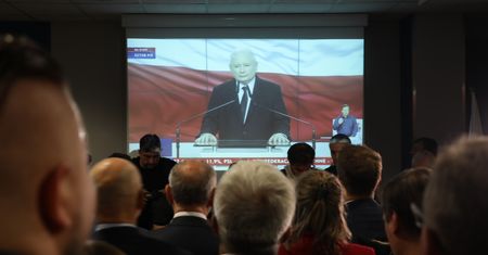 Więcej zdrowia nawet kosztem bezpieczeństwa. Tego Polacy oczekują od nowego rządu