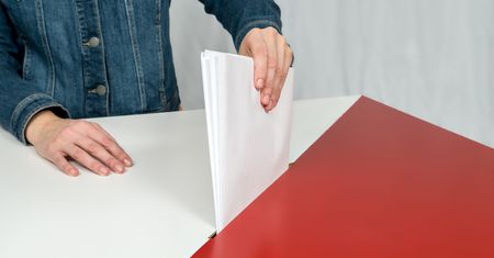 PKW: Zgłoszenia członków komisji wyborczych do 6 września
