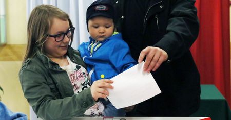 Jakub Majmurek: Nie pamiętasz, po co ci samorząd? Lepiej szybko sobie przypomnij