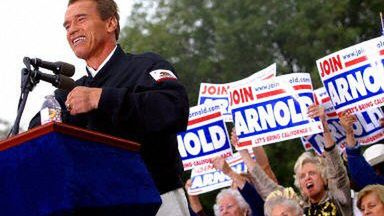 Schwarzenegger z wyborcami