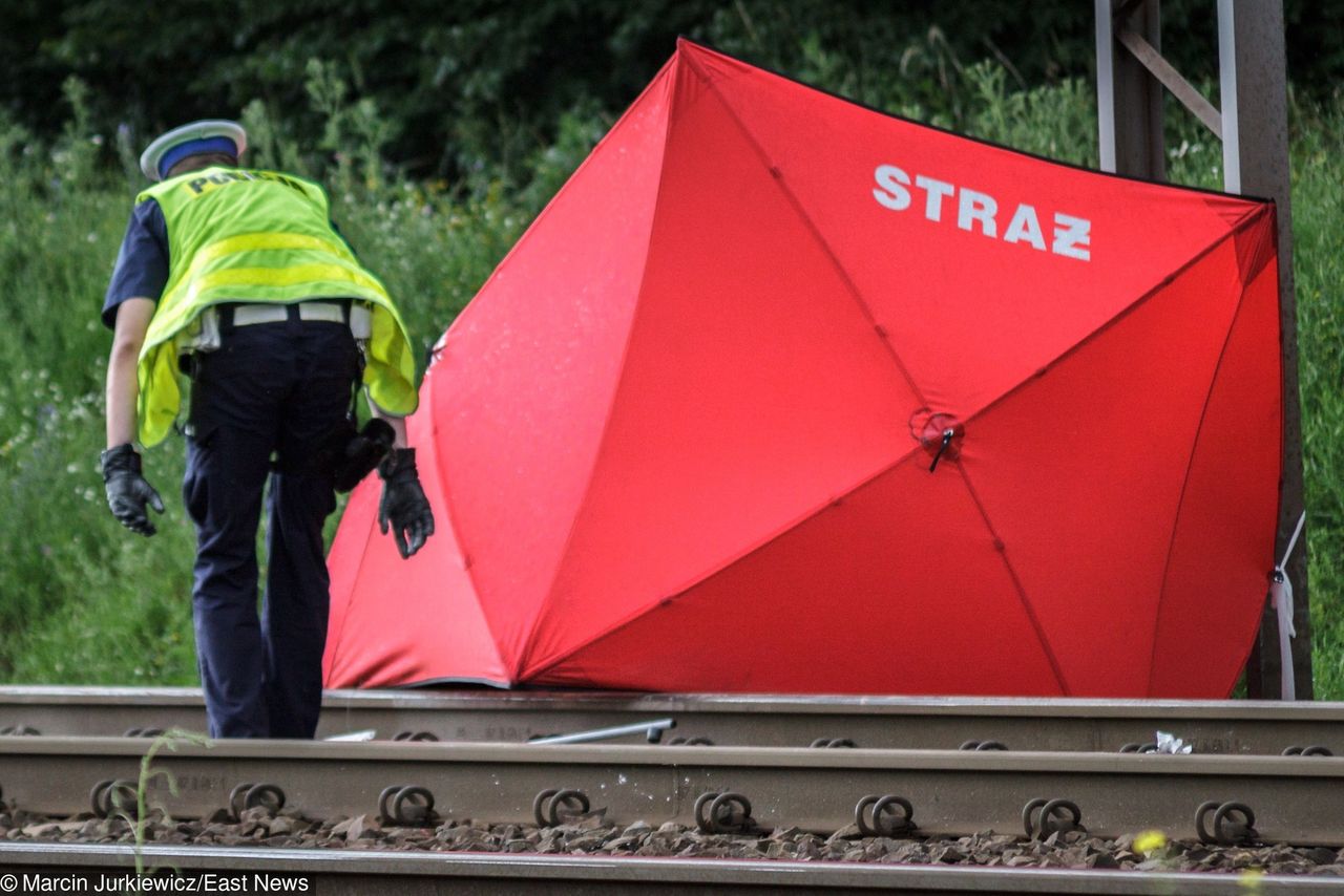 Sowina. Śmiertelny wypadek na torach. Skuter pod pociągiem