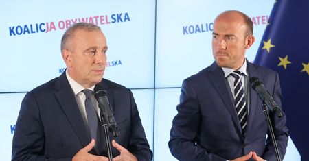 Media: Grzegorz Schetyna dał obietnicę młodym działaczom. Dotyczy jego przyszłości