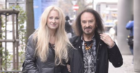 Stan Borys powoli wraca do zdrowia. "Próbuje sam chodzić"