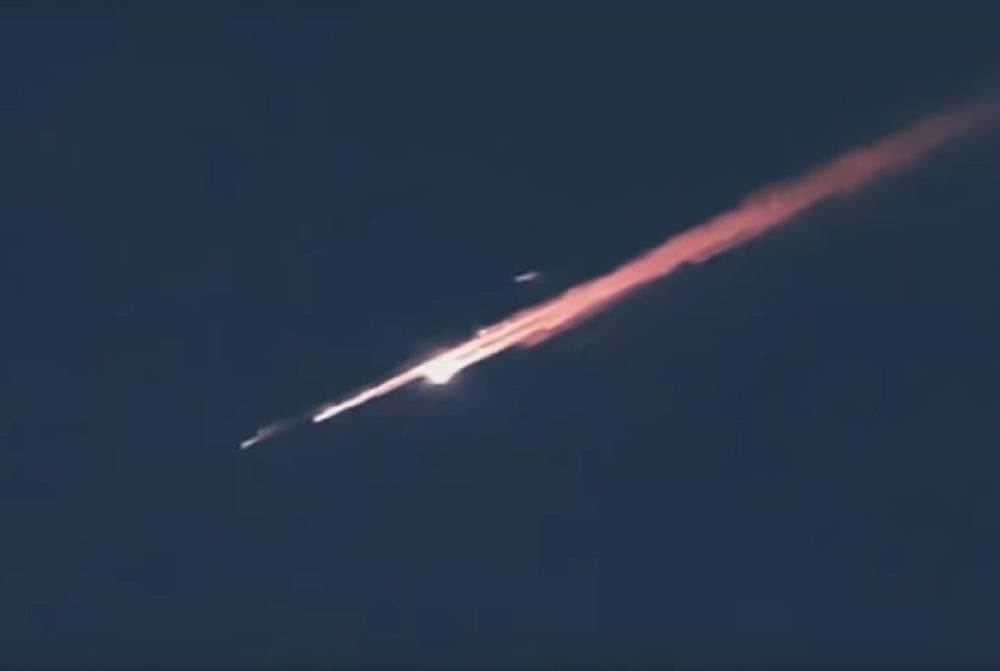 Meteoryt "jasny, jak Księżyc" został zauważony na niebie [Wideo]
