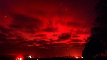 Zorza Polarna nad Sieversdorf w Niemczech.