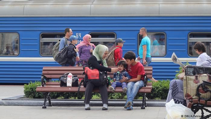 Migranci na dworcu w Brześciu. 