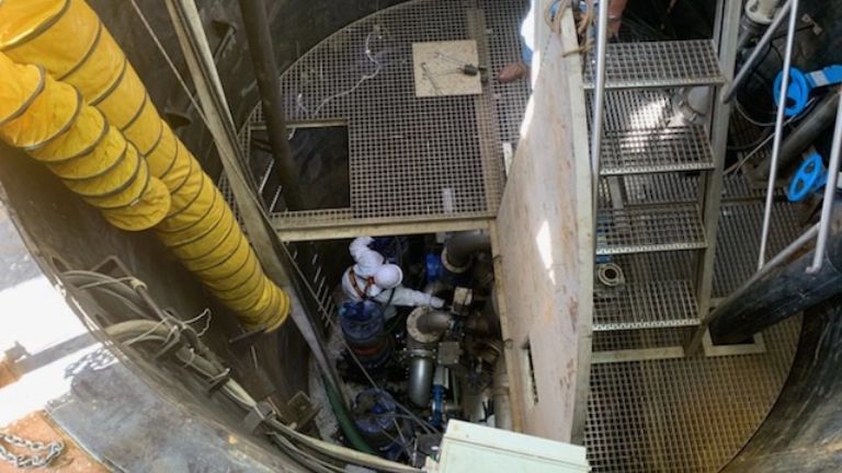 Awaria pompowni ścieków w Jaworznie. Prace naprawcze trwają