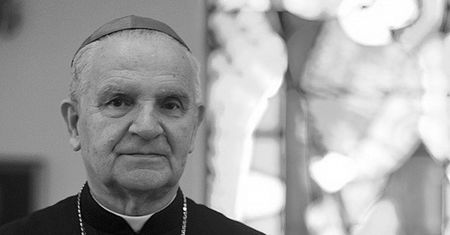 Po ciężkiej chorobie zmarł biskup senior Stanisław Kędziora