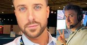 Kim jest Aleksander Sikora, który komentuje Eurowizję 2021? Ile ma lat? Czy ma żonę i dzieci?