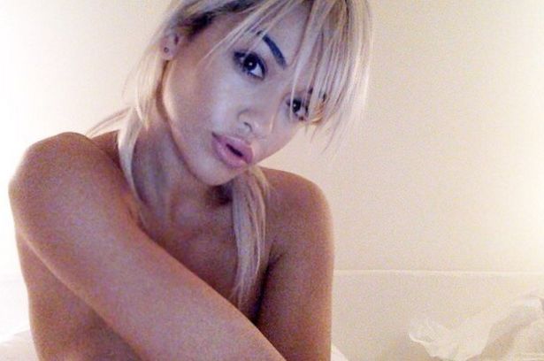 Rita Ora całkiem nago! "Zakryj się dziewczyno"