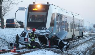 Rzeszów: tragiczny wypadek na torach. Kamery uchwyciły moment zderzenia