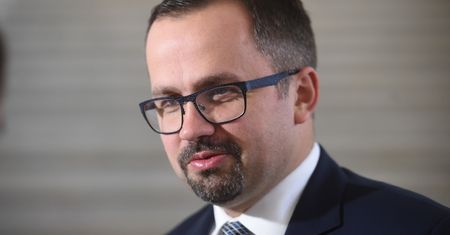 Marcin Horała o Marianie Banasiu. "Przyznaję, to problem dla PiS"
