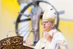 Abp Wiktor Skworc organizuje modlitwę za molestowane dzieci