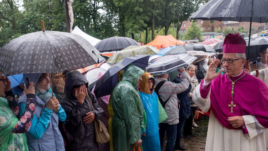Arcybiskup Wiktor Skworc w pełni popiera pomysł "Solidarności".