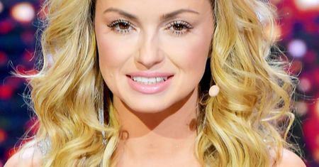 Ola Jordan pokazała malutką Ellę. To najsłodsze zdjęcie jakie dzisiaj zobaczycie