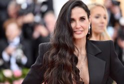 Demi Moore rozebrała się do sesji. Miała tylko kapelusz i diamenty