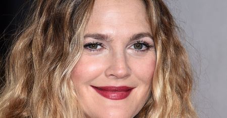 Drew Barrymore już tak nie wygląda. Inny makijaż, nowa fryzura