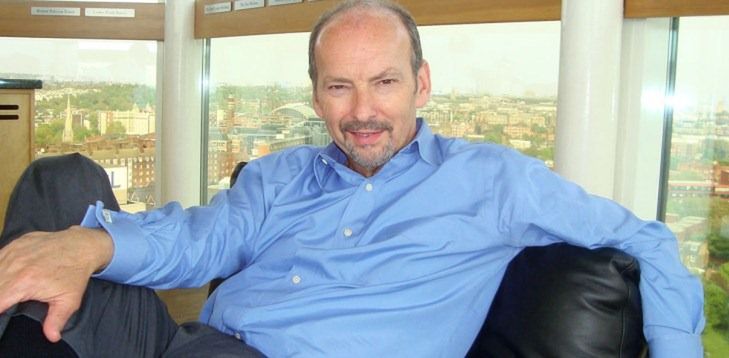 Peter Moore prostuje kwestię gier pozbawionych trybu offline