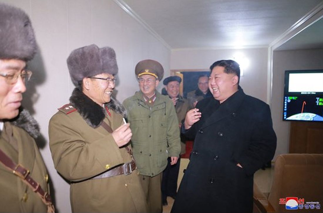 Kim świętuje z generałami