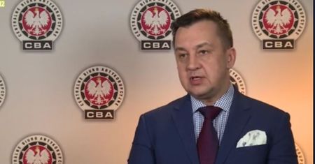 Nie spłacał kredytu ze SKOK Wołomin, zrezygnował z pracy w CBA