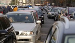 Korki w miastach kosztują każdego kierowcę średnio 3,3 tys. zł rocznie