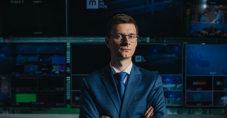 Ogórek: Limit 30-krotności ZUS, czyli jak PiS na fakturę premiera i prezydenta wysyła [FELIETON]
