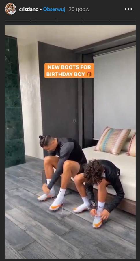 Cristiano Ronaldo z synem Juniorem