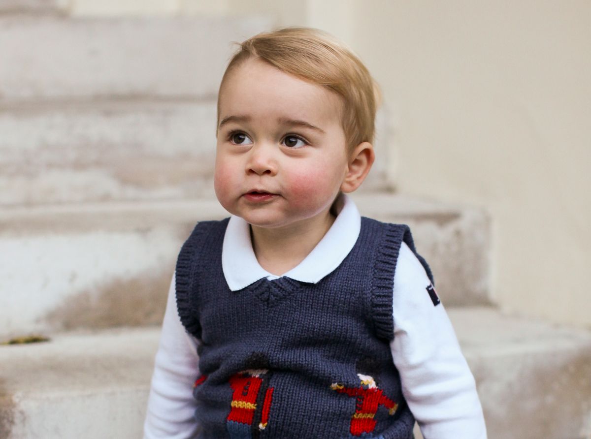 Książę George kończy pięć lat. Rodzina królewska pokazała oficjalny portret chłopca