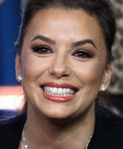 Eva Longoria niedawno urodziła. Zaszalała z rozcięciami