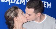 Adam Zdrójkowski i Wiktoria Gąsiewska na romantycznym zdjęciu