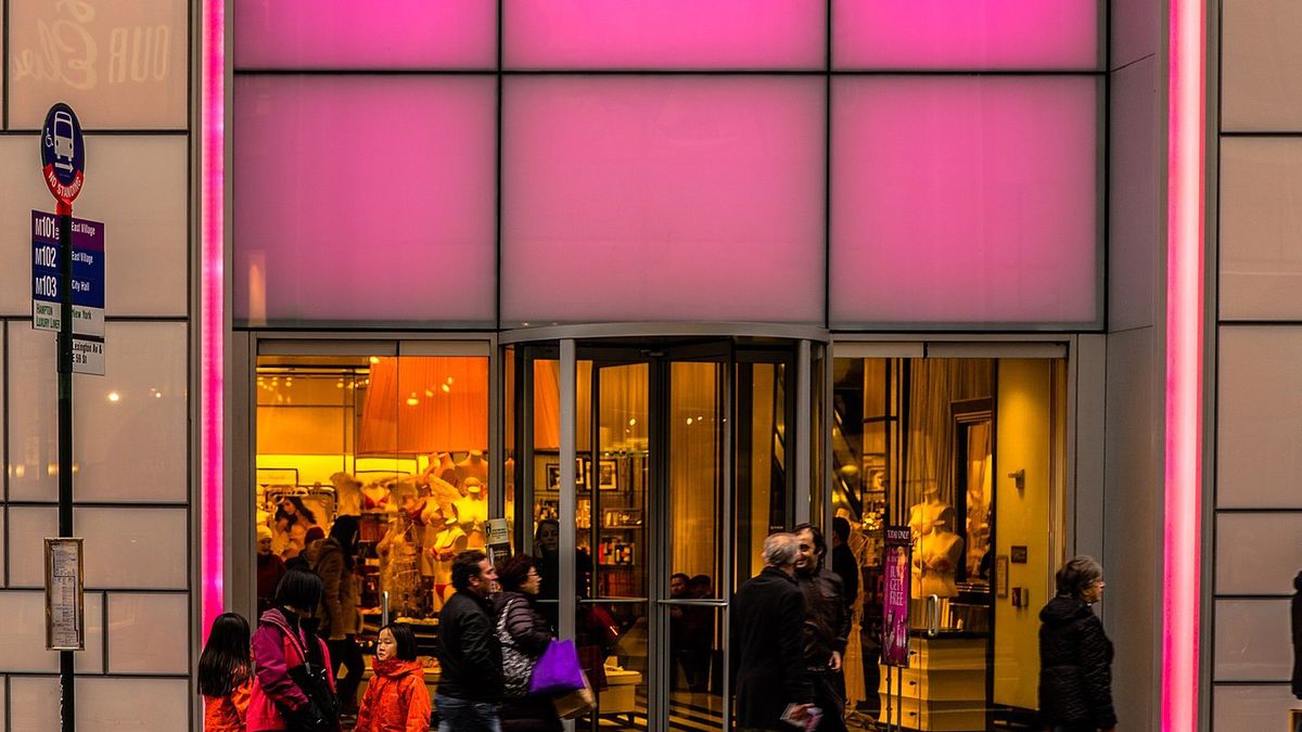 "Wyzywająca" bielizna nie trafia w gusta millennialsów