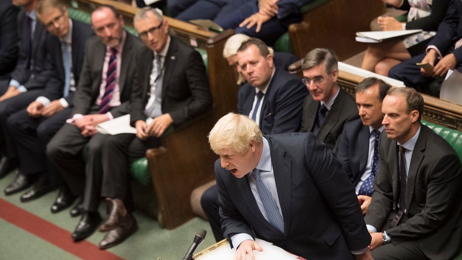 Izba Gmin pokrzyżowała plany Borisa Johnsona