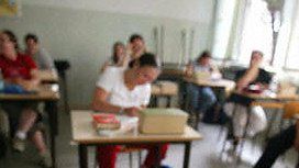 Włosi zabierają telefony komórkowe nawet na egzaminy