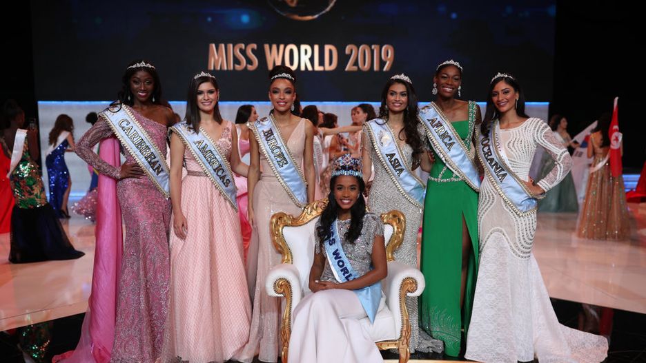 Toni-Ann Singh (w środku) została Miss World 2019
