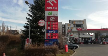 Orlen zapowiedział obniżki. Czytelnicy wysyłają zdjęcia