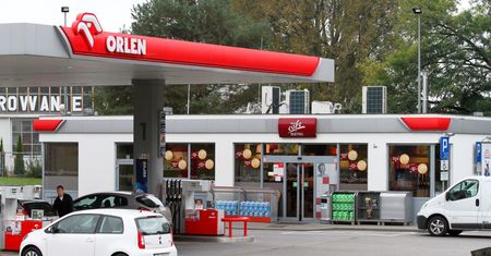 Rekordy Orlenu nie pomogły. Roczny zysk spadł o ponad miliard