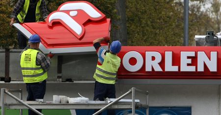 Fuzja koncernów Orlen i Lotos. Jest porozumienie ze Skarbem Państwa