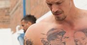 Dlaczego szwedzki aktor ma polskie tatuaże powstańcze?