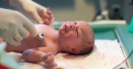 Koronawirus zaatakował noworodka. Test na COVID-19 wyszedł pozytywnie