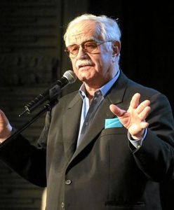 Żarty o gejach, czarnych i uchodźcach w TVP. Show Jana Pietrzaka było żenujące. Jak zareagowali widzowie?