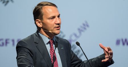 Radosław Sikorski zaprzecza, że kiedykolwiek był w restauracji "Sowa i przyjaciele". "Zlecenie partyjne"