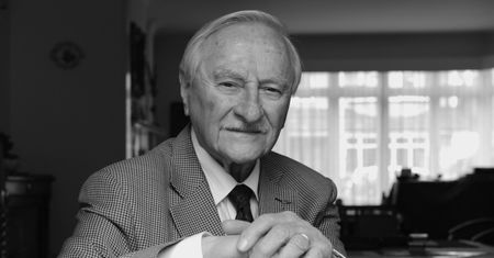 Płk Andrzej Jeziorski nie żyje. Był bohaterem II wojny światowej, latał w Dywizjonie 304