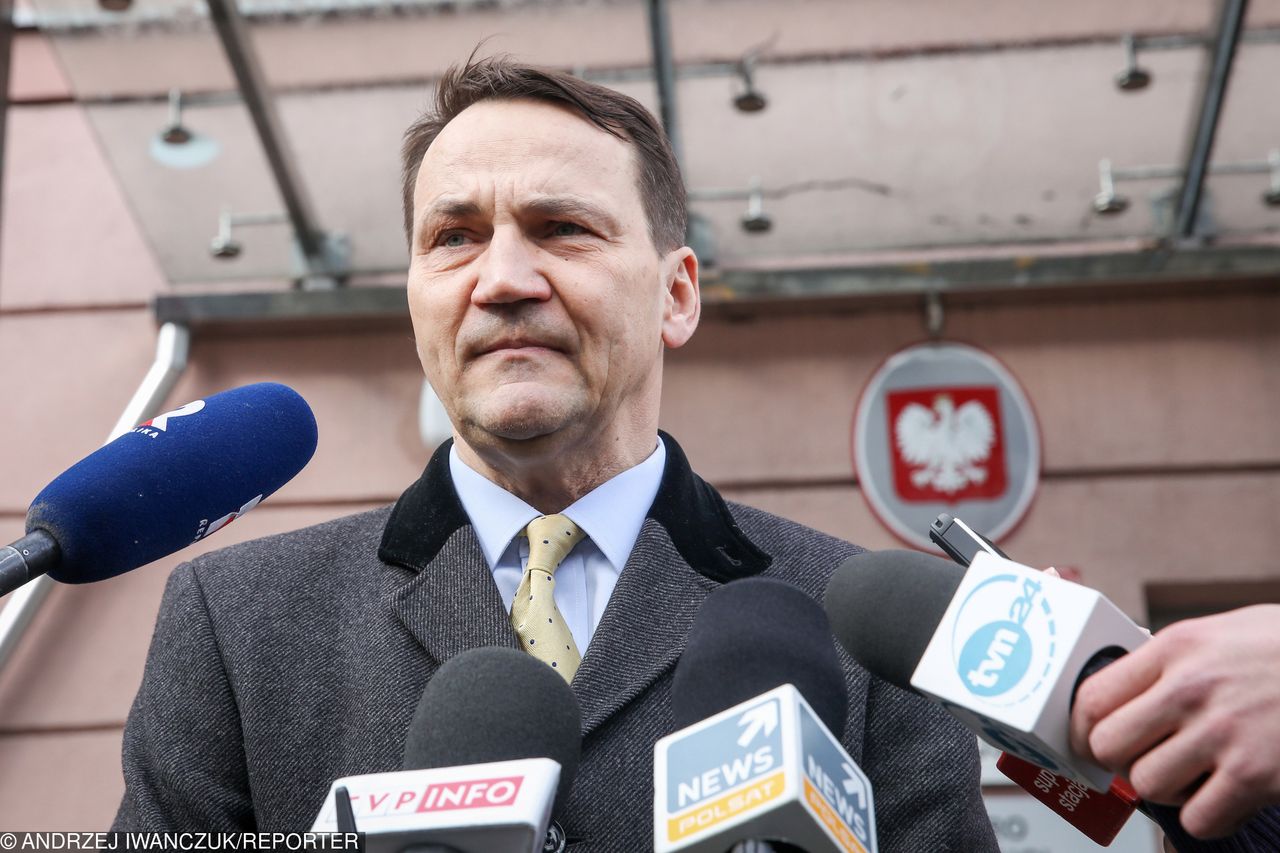 Świadek Radosław Sikorski. Polityk zeznawał ws. zdrady dyplomatycznej