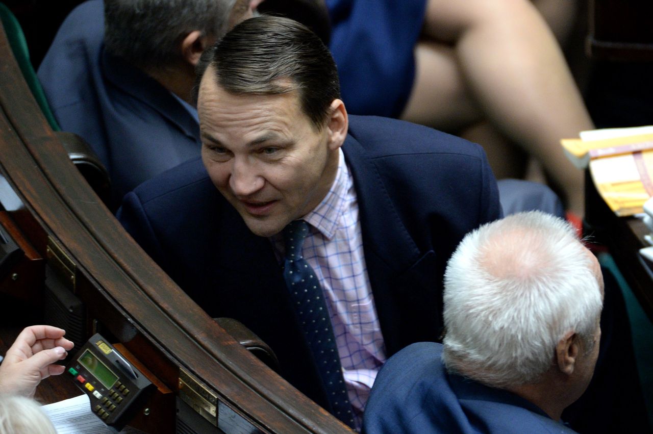 "Taktyka bobasa". Radosław Sikorski uderza w PiS