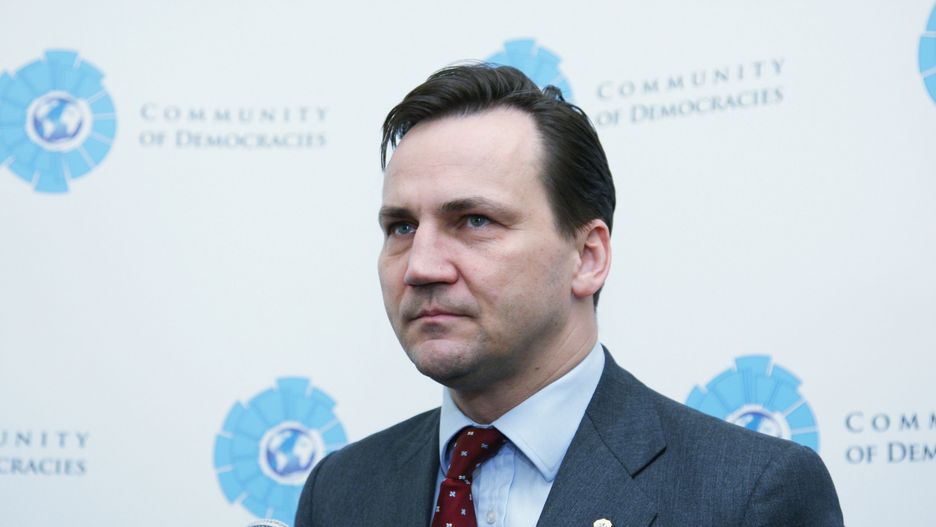 Wybory prezydenckie 2020. Radosław Sikorski ostro o prezydencie: "Andrzej Duda nie ma suwerenności".