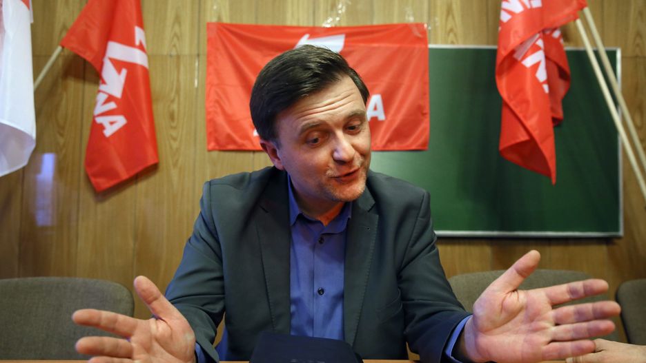 Mateusz Piskorski chciał wygłosić oświadczenie. Nie pozwolono mu
