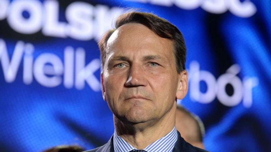 Radosław Sikorski pogratulował politycznym oponentom zwycięstwa 